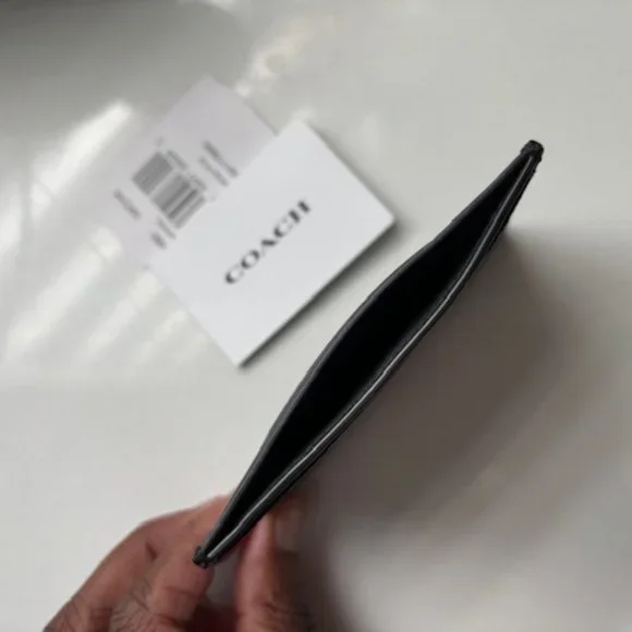 Coach Slim Id Card Case In Signature Canvas - Picture 3 of 3